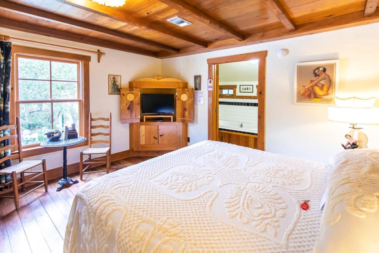 Hibiscus Coffee & Guesthouse Grayton Beach Eksteriør bilde