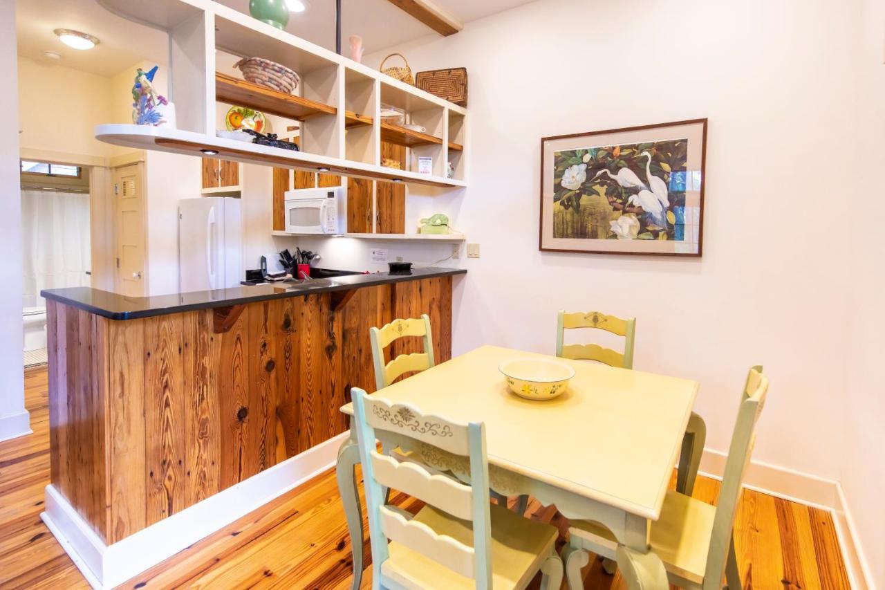 Hibiscus Coffee & Guesthouse Grayton Beach Eksteriør bilde
