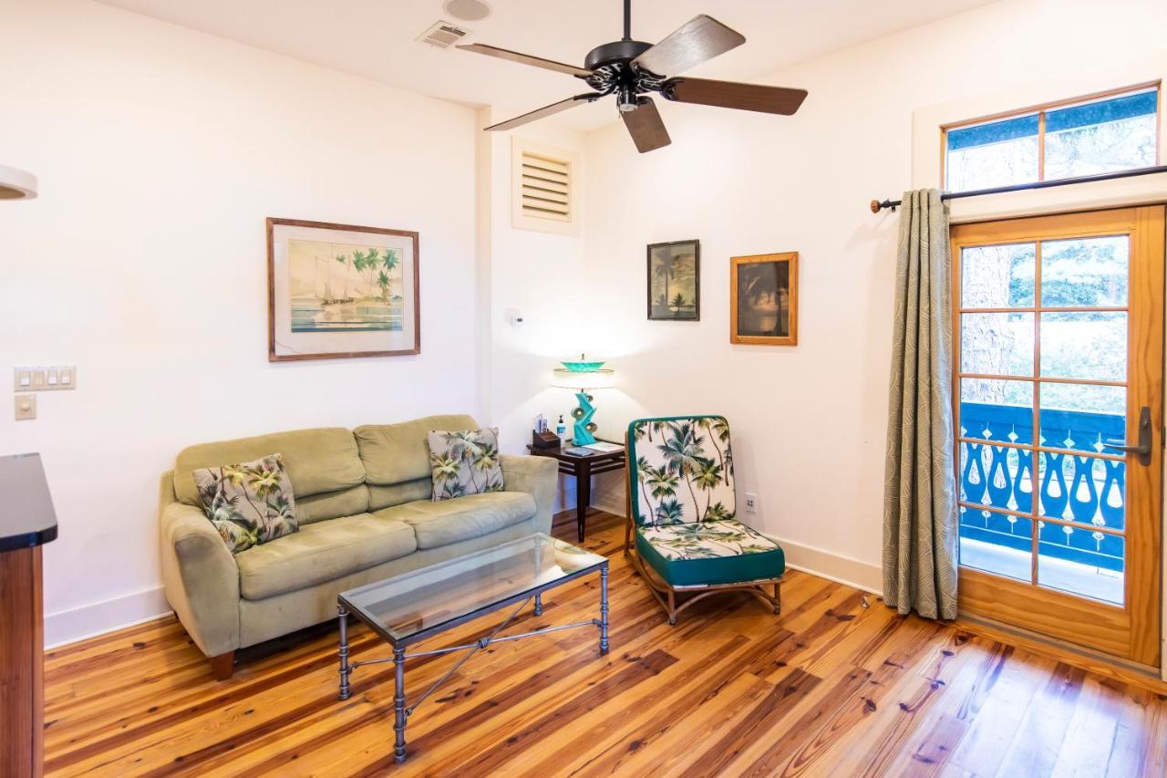 Hibiscus Coffee & Guesthouse Grayton Beach Eksteriør bilde