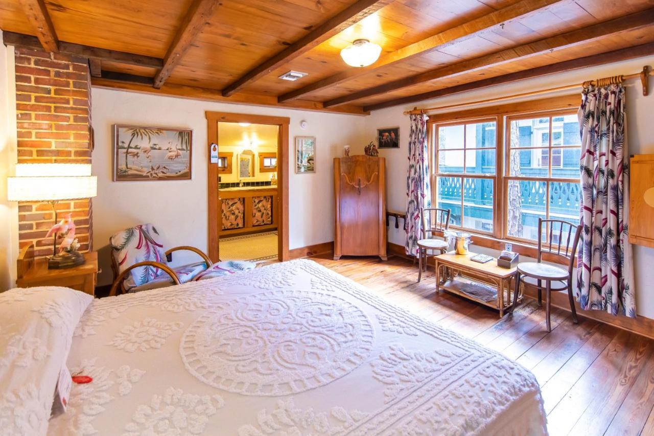 Hibiscus Coffee & Guesthouse Grayton Beach Eksteriør bilde