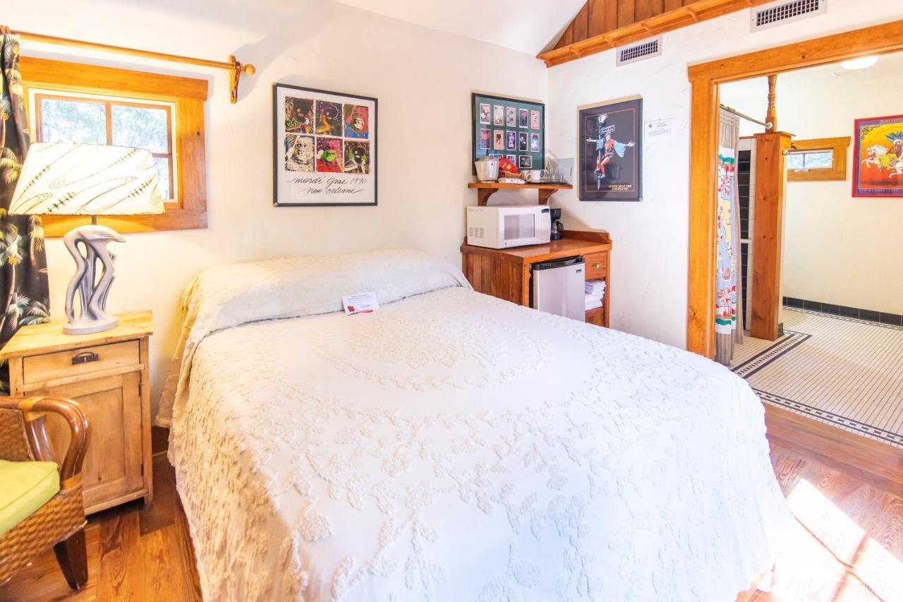 Hibiscus Coffee & Guesthouse Grayton Beach Eksteriør bilde