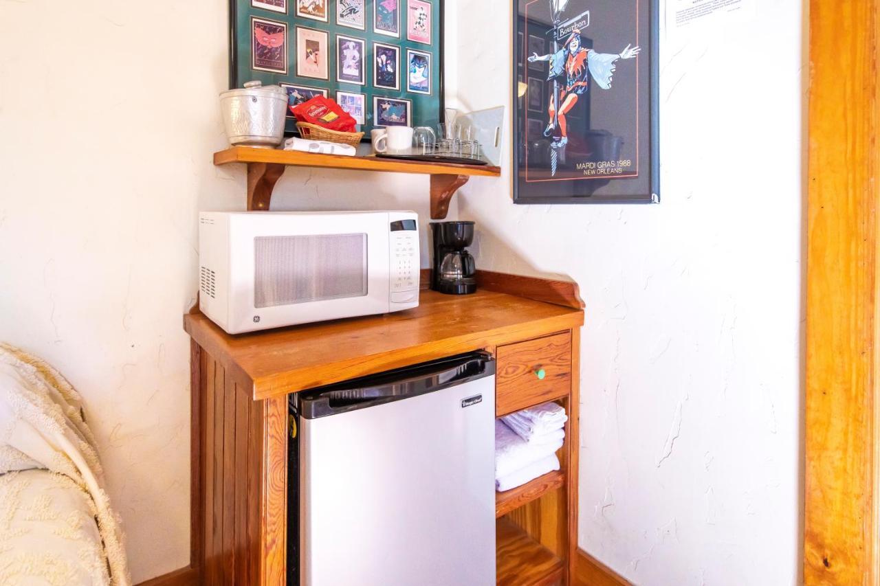 Hibiscus Coffee & Guesthouse Grayton Beach Eksteriør bilde